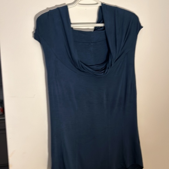 FREE PEOPLE Elegant Blue Women's Top size medium - Picture 3 of 11